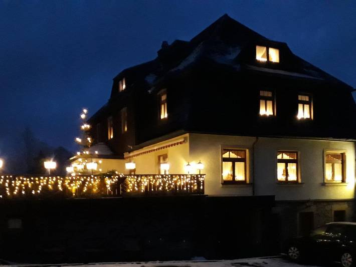 Hotel für 4 Personen, mit Terrasse in Sehmatal - 2