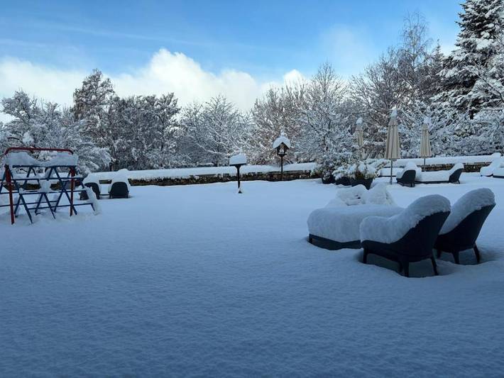 Hôtel pour 2 personnes, avec jardin ainsi que vue et piscine, adapté aux familles à Llívia - 4