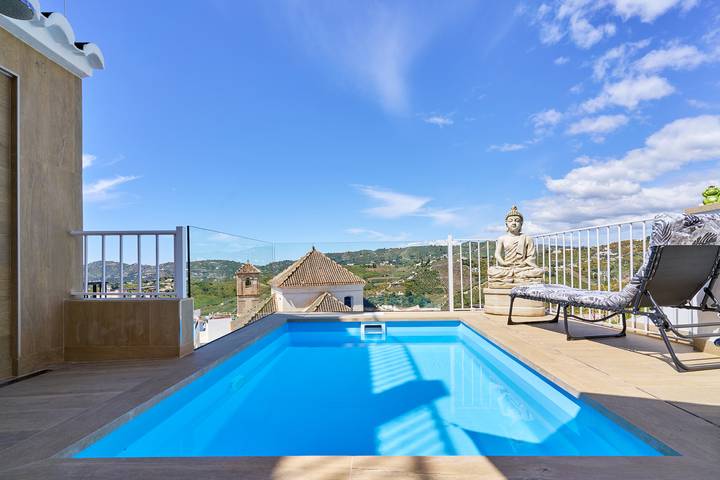 Casa rural con piscina para 4 personas, con balcón en Axarquía - 3