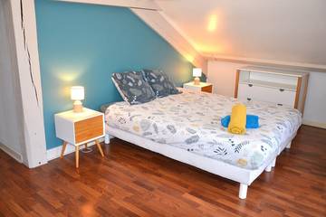 Appartement De Vacances pour 8 Personnes dans Troyes, Aube, Photo 4