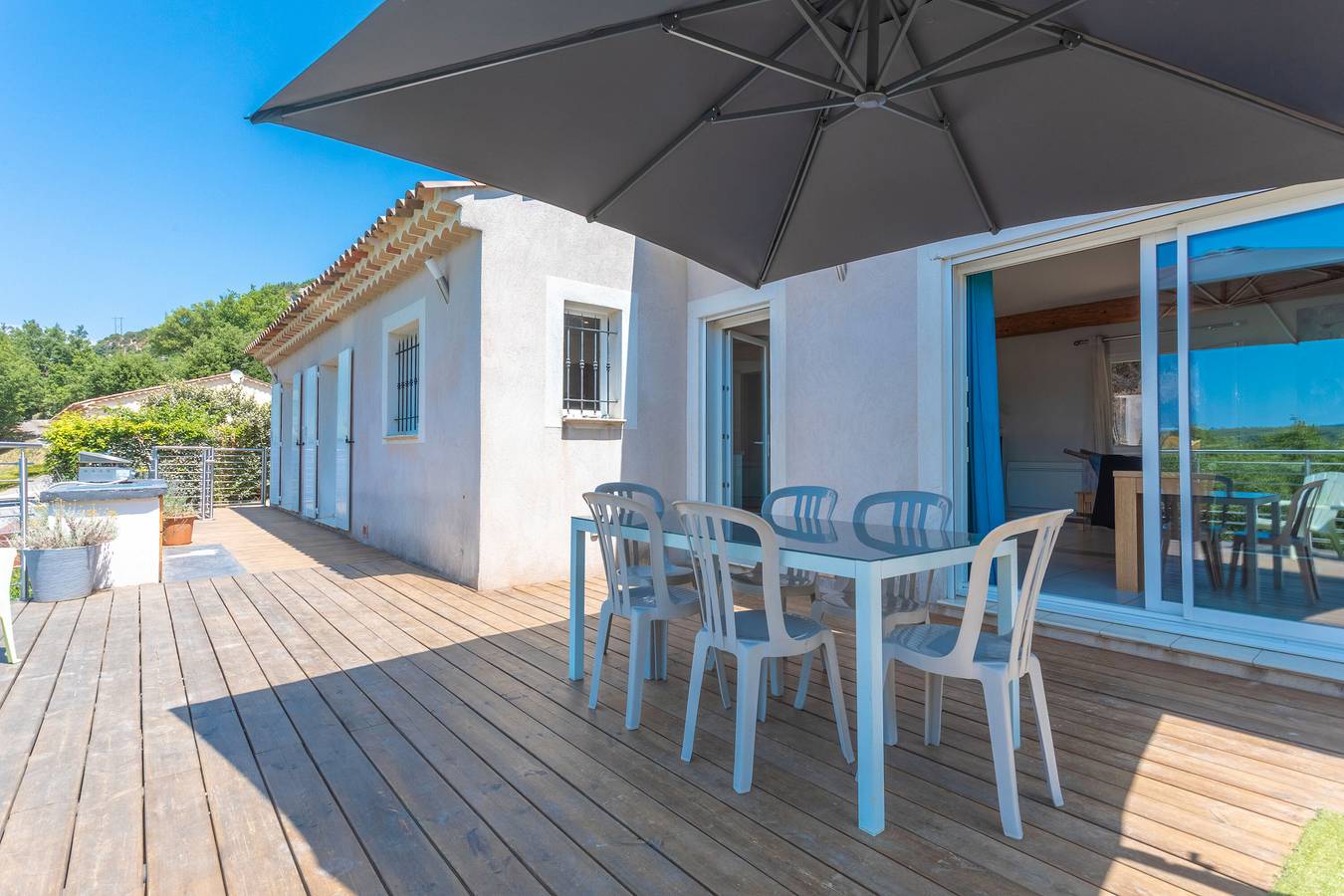 Villa 'Les Brés' mit Seeblick, privatem Pool und Wlan in Bauduen, Brignoles Region