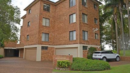 Holiday Apartment for 4 People in Nelson Bay, Hunter Valley, Photo 2