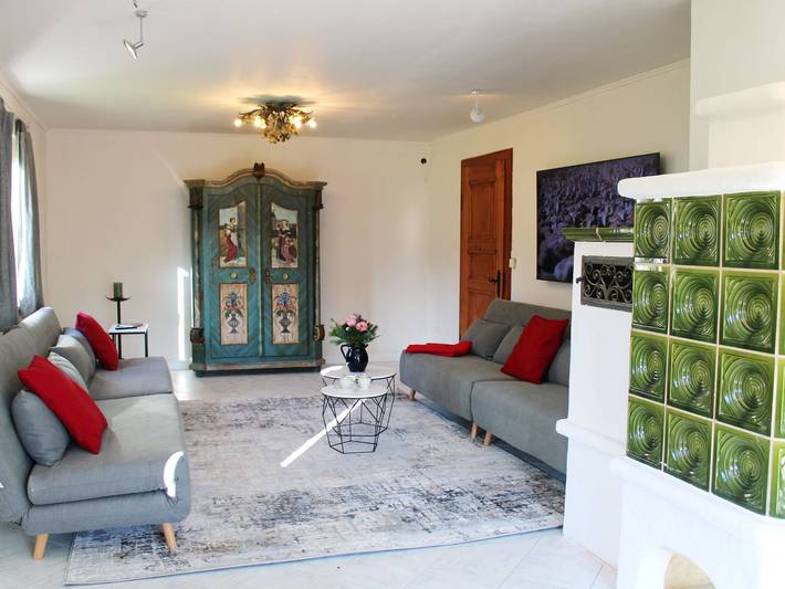 Ferienhaus für 6 Personen, mit Balkon und Whirlpool sowie Terrasse und Garten in Bernau am Chiemsee - 4