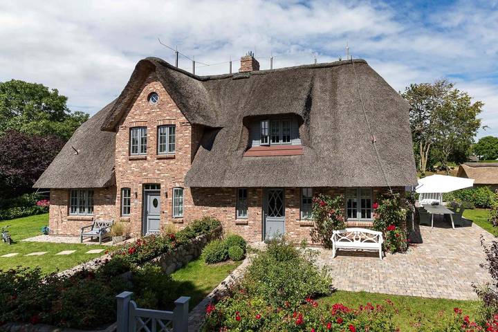 Ferienhaus für 4 Personen, mit Sauna und Terrasse sowie Garten - 1