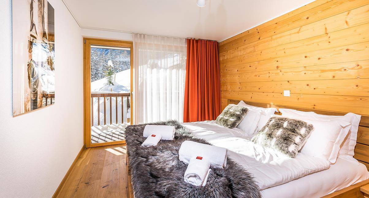 Ganze Wohnung, Luxus-Apartment, 3 Schlafzimmer mit Jacuzzi Chalet Rahas A Grimentz - Nach Mrs Miggins in Grimentz, Anniviers