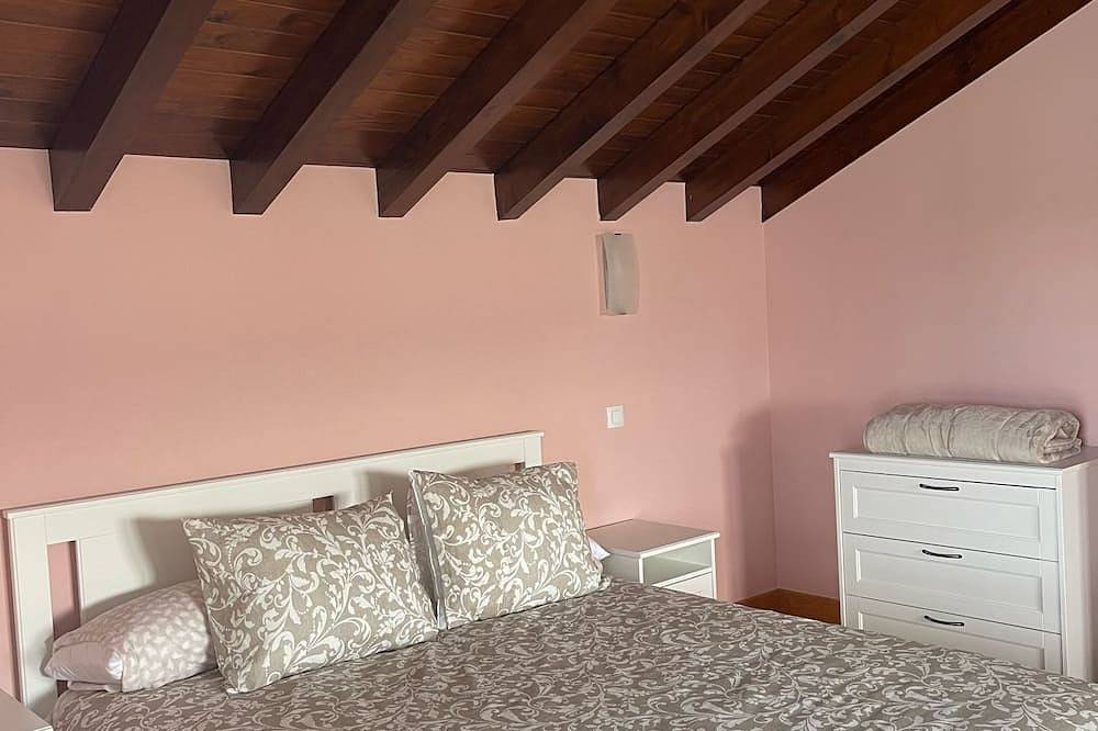 Villa San Miguel in Cudón, Miengo
