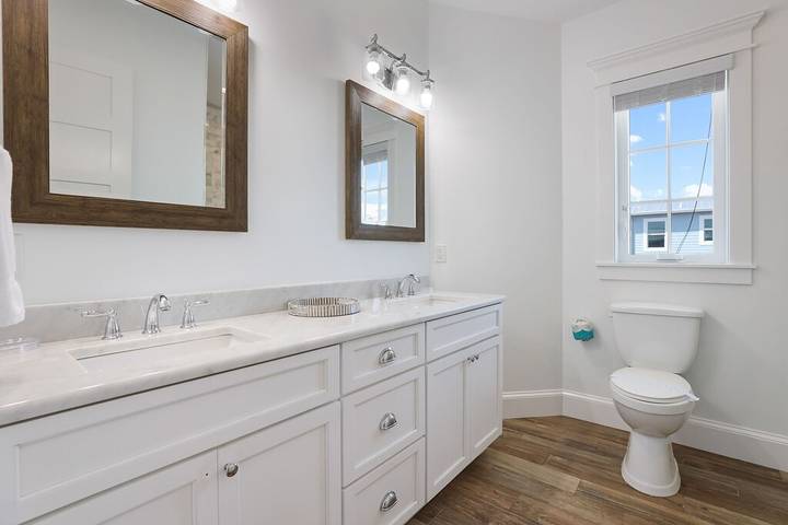 Vacation rental for 16 people, with balcony and hot tub, with pets in Bradenton Beach