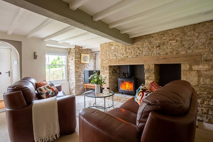 Fuchsia Cottage in Oxfordshire