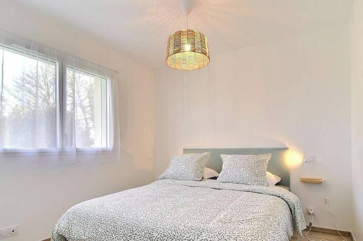 Location de vacances pour 6 personnes, avec jardin à Le Guerno - 2