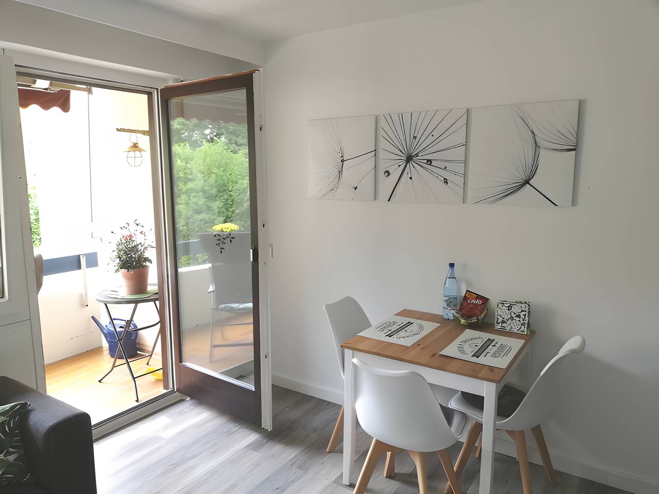 Ganze Wohnung, Ferienwohnung 'Lived-in' mit Bergblick, Balkon und Wi-Fi in Bad Urach, Albsteig Etappe 9