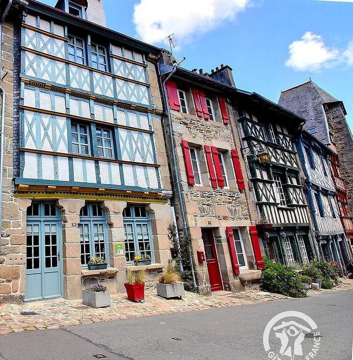 La Maison de Lisette in Tréguier, Costa de granito rosa