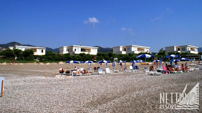 Resort per 4 persone, con piscina per bambini e piscina nonché giardino - 1