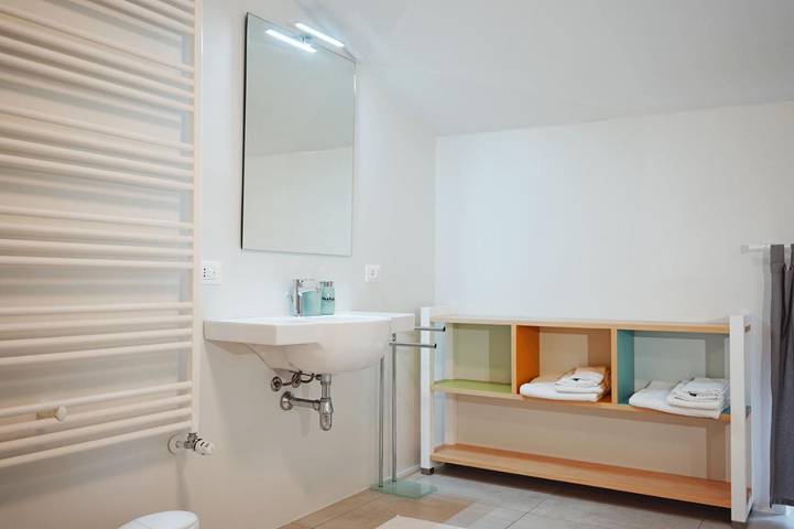 Chambre d’hôte pour 2 personnes, avec balcon et jardin à Bosa - 3