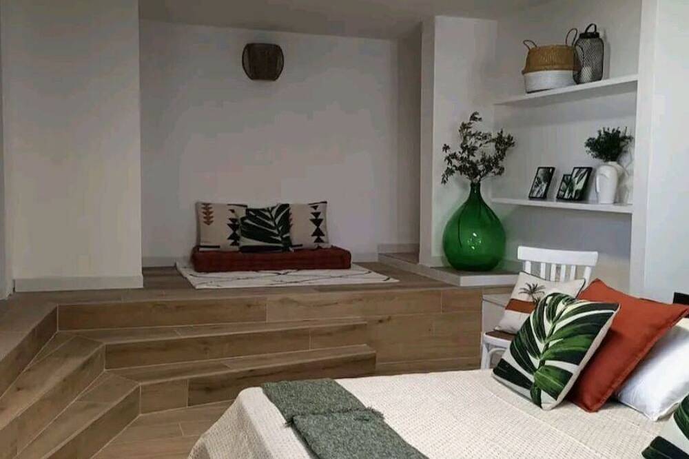 Entire apartment, 'Casetta 45 in Maruggio, Gulf of Taranto