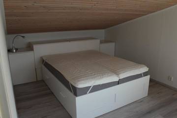 Vacation Rental for 6 Guests in Kamperland, Zeeland Coast, Picture 2