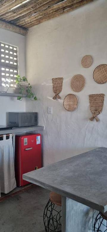 Gîte pour 8 personnes, avec piscine ainsi que balcon et vue à Areia Branca
