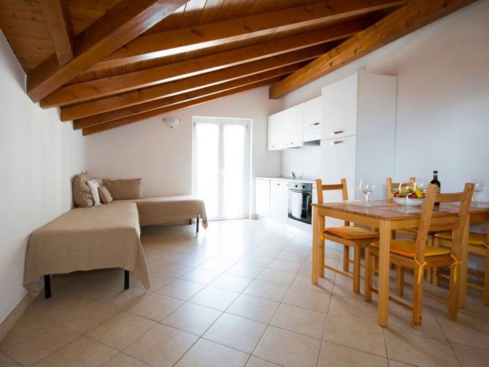 Gîte pour 4 personnes, avec Jardin et Piscine à Domaso - 2