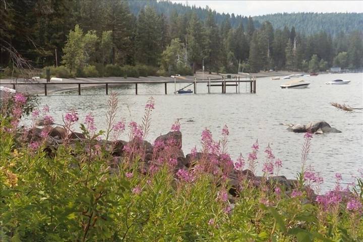 Holiday rental for 8 people, with terrace in California