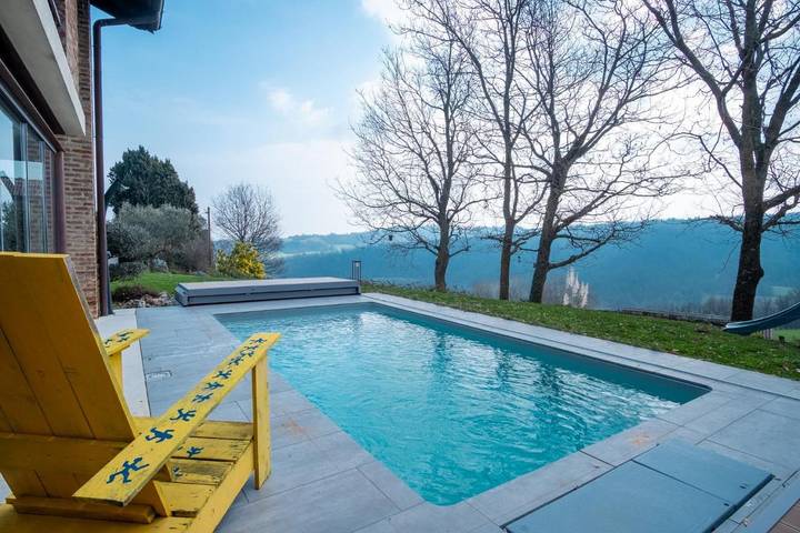 Location de vacances pour 6 personnes, avec Jardin ainsi que Piscine et Vue à Ponte dell'Olio - 2