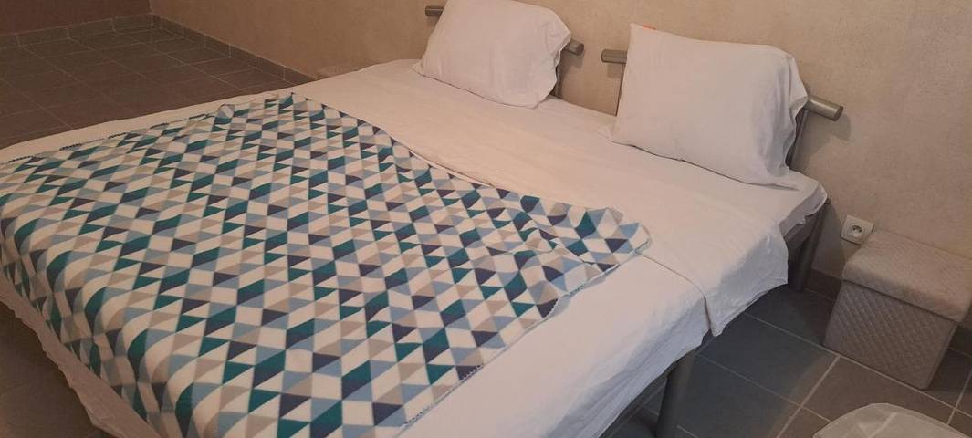 Gîte pour 4 personnes, avec terrasse et jardin, animaux acceptés à La Souterraine - 3