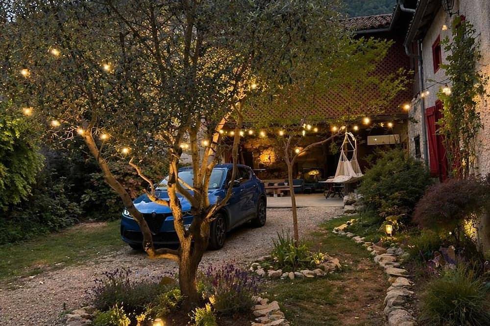 La Petite Maison - Spa - Salle de jeux - Clim - Jardin in Arguenos, Pyrénées