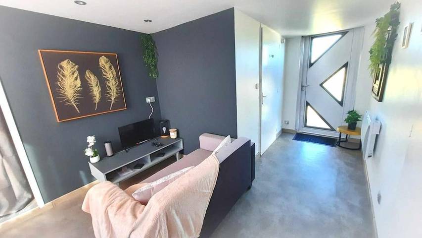 Gîte pour 2 personnes, avec jacuzzi et terrasse à Saint-Sornin (Charente)