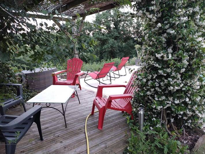 Chambre d’hôte pour 2 personnes, avec piscine et jardin ainsi que vue et sauna, animaux acceptés dans l' Aveyron - 2