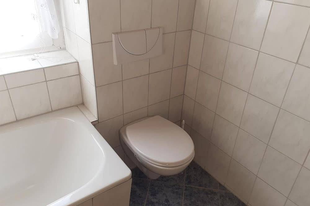 Ganze Wohnung, Ferienwohnung für maximal 3 Personen - Ferienwohnung Bernd Krügel in Zwickau, Chemnitz und Umgebung