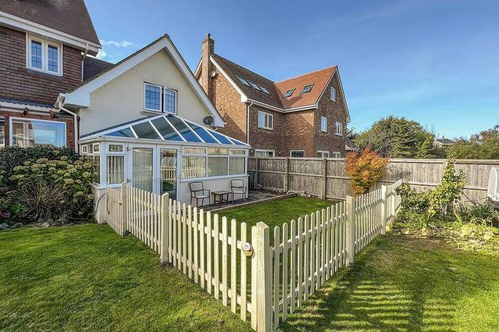 Cottage for 2 people, with garden, with pets in Shanklin