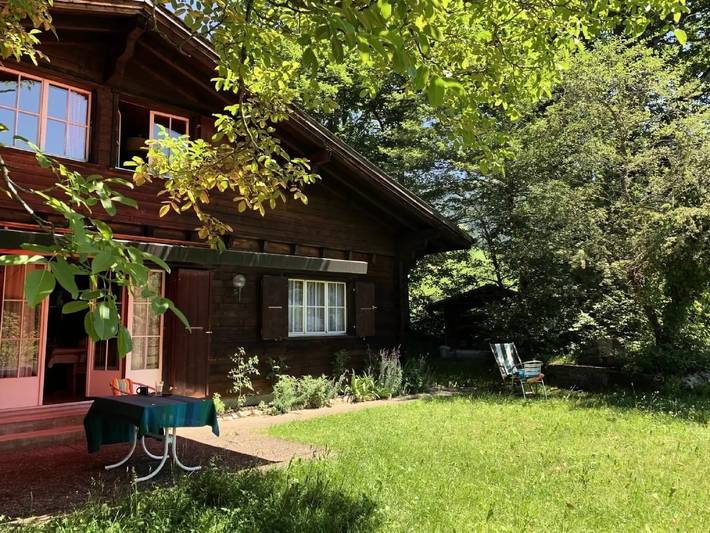Ferienhaus für 9 Personen, mit Garten