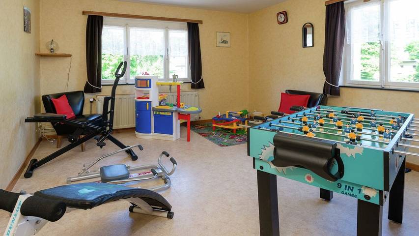 Location de vacances pour 14 personnes, avec jardin à Amblève - 4