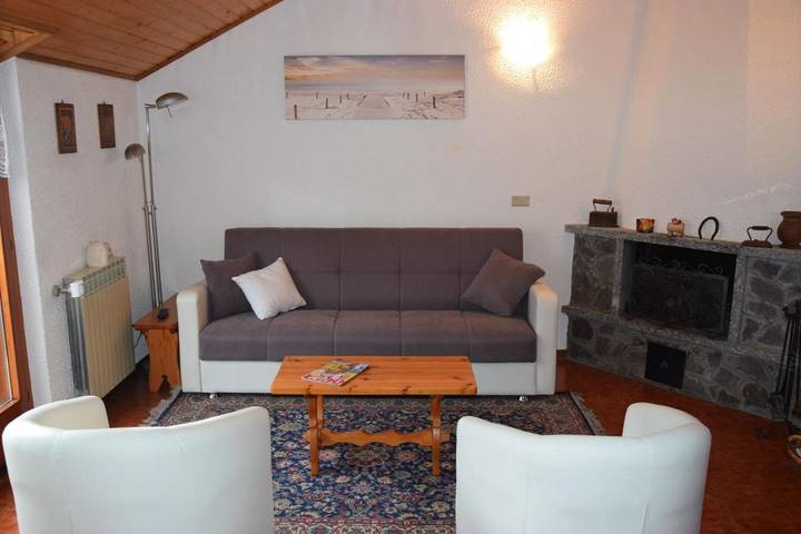 Casa vacanza per 5 persone, con balcone e panorama, con animali domestici - 1