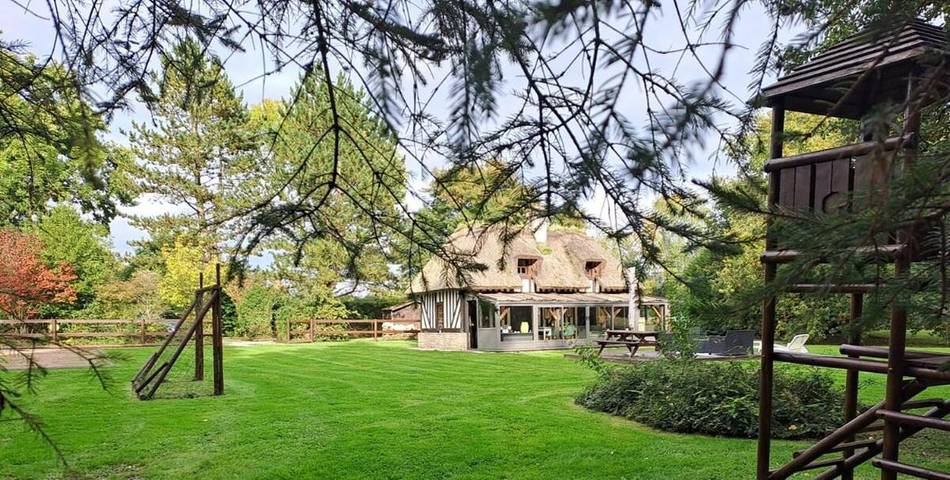 Maison de vacances pour 4 personnes, avec Jacuzzi et Terrasse ainsi que Sauna et Vue à Bonnebosq