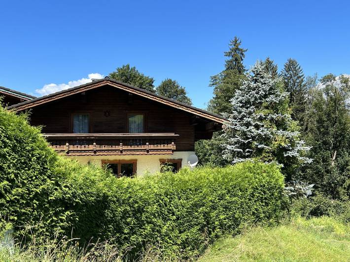 Ferienhaus für 9 Personen, mit Balkon und Terrasse sowie Garten und Ausblick in Bischofshofen