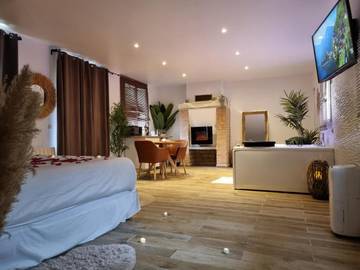 Maison d’hôte pour 2 personnes, avec vue et jardin dans Val-d'Oise