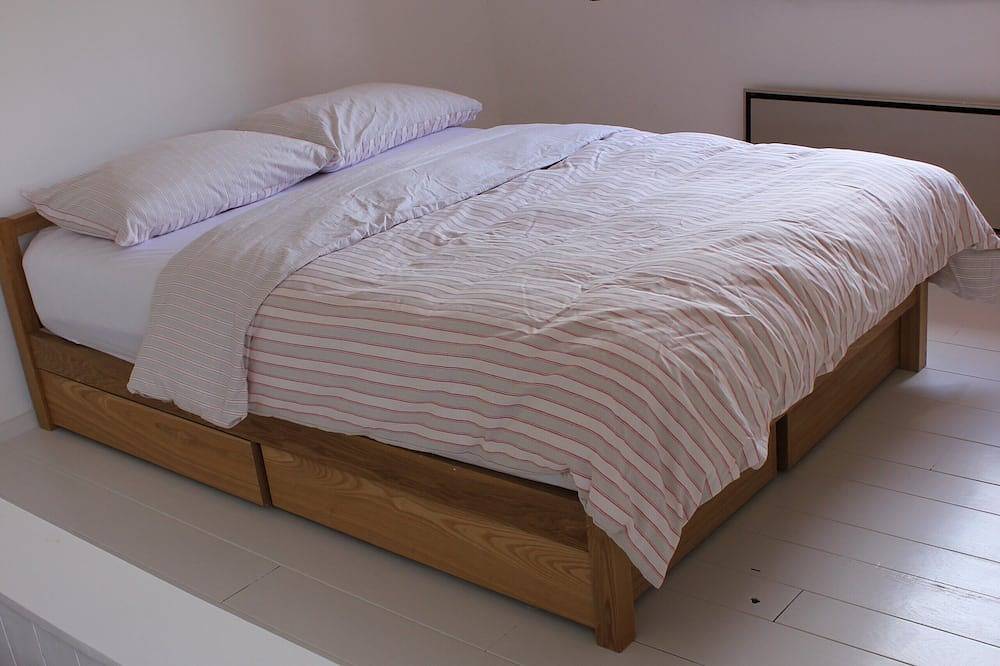 3 bedroom mountainside villa in Villemagne-l'Argentière, Béziers region