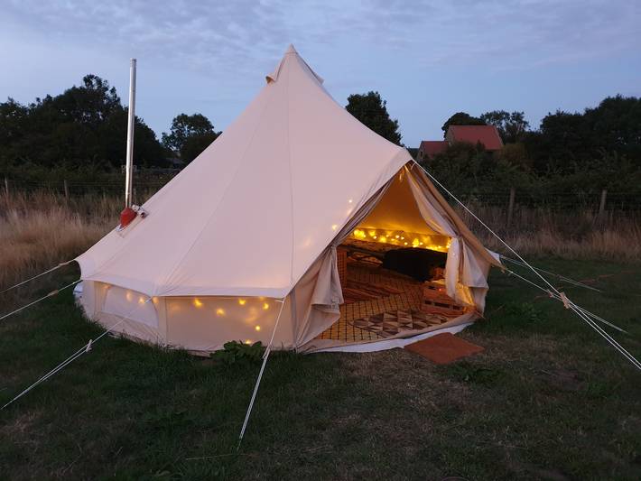 Tipi pour 4 personnes, avec jardin en Angleterre - 2