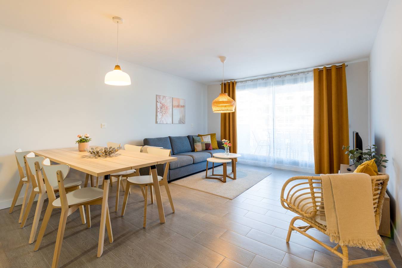 Entire apartment, Apartment Dunabeach close to the Sea, with Pool & Balcony in Torrox Costa, Torrox