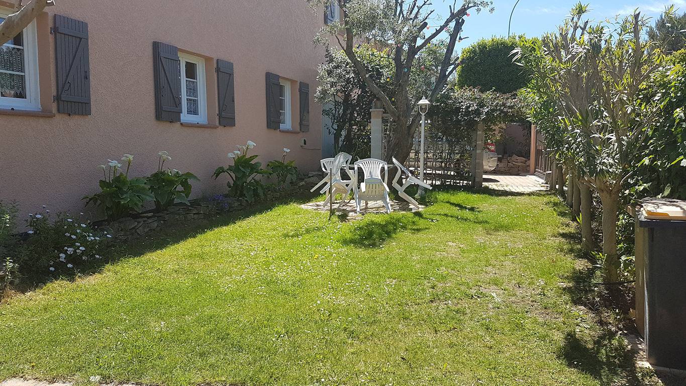 Ondines : maison rez de jardin indépendant 50 m² in Martigues, Région d'Istres