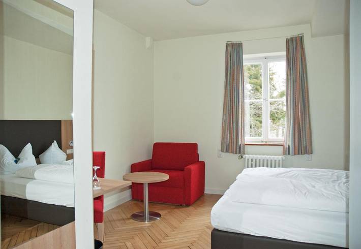 Hotel, mit Terrasse und Garten sowie Sauna und Ausblick in Rems-Murr-Kreis - 2