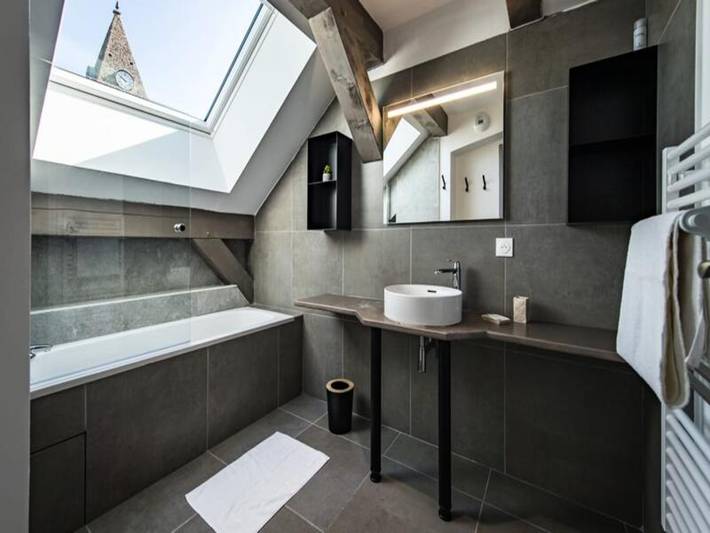 Gîte pour 13 personnes, avec balcon dans Office De Tourisme Des Albiez - 3