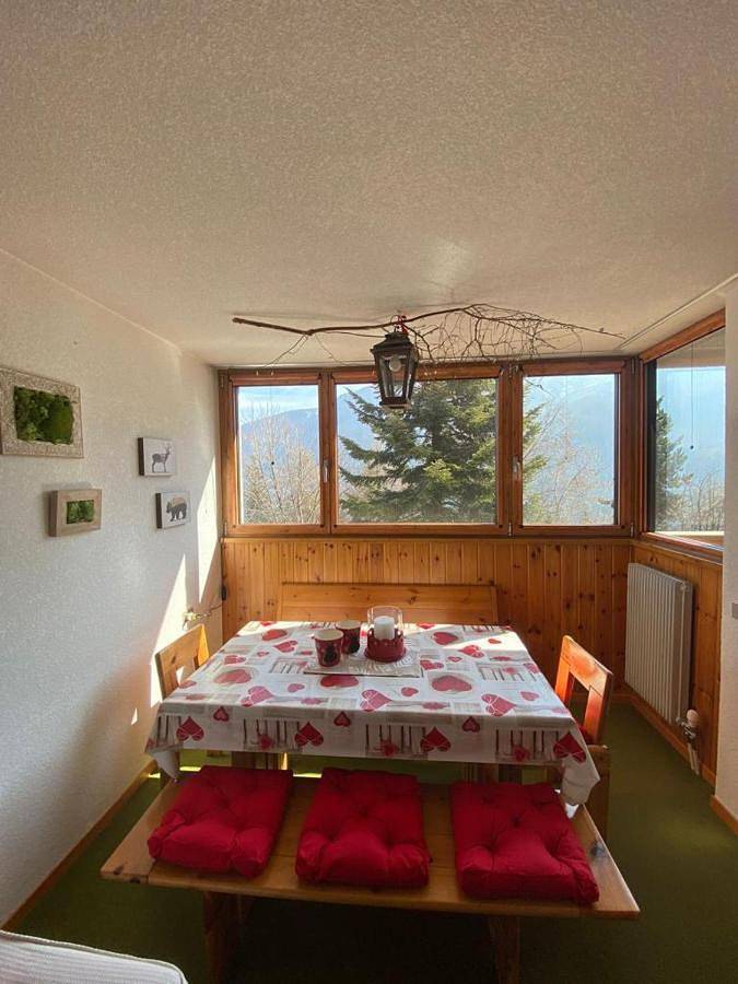 Appartamento per 5 persone, con Balcone e Terrazza nonché Giardino e Panorama a Folgarida