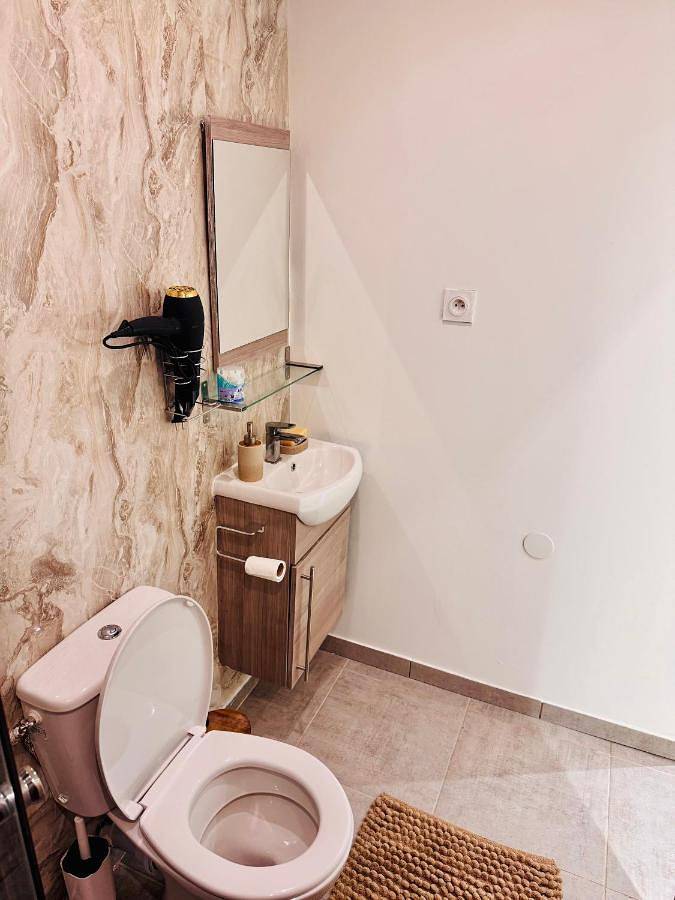 Gîte pour 2 personnes, avec terrasse, animaux acceptés à Giberville - 3