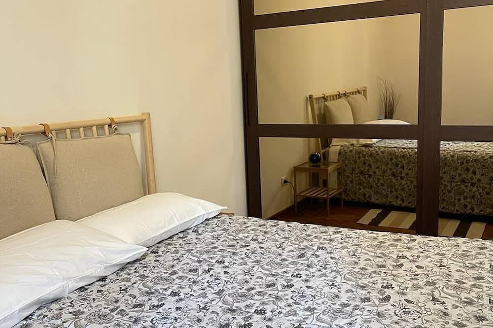 Ganze Wohnung, A spacious apartment with full kitchen in the city center! in Triest, Karst