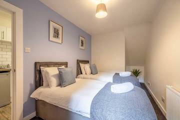 Apartment for 5 People in Windsor, Windsor and Maidenhead, Photo 2