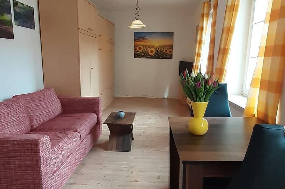 Apartamento entero, 1-room apartment (2) with laundry package - Ferienwohnung Henck in Lübeck, Bahía de Lübeck