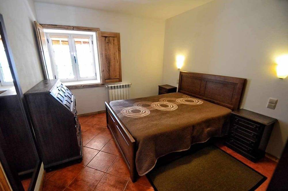 Casa de Vacaciones T5 con Barbecue y Piscina Privada in Ribas, Distrito de Braga