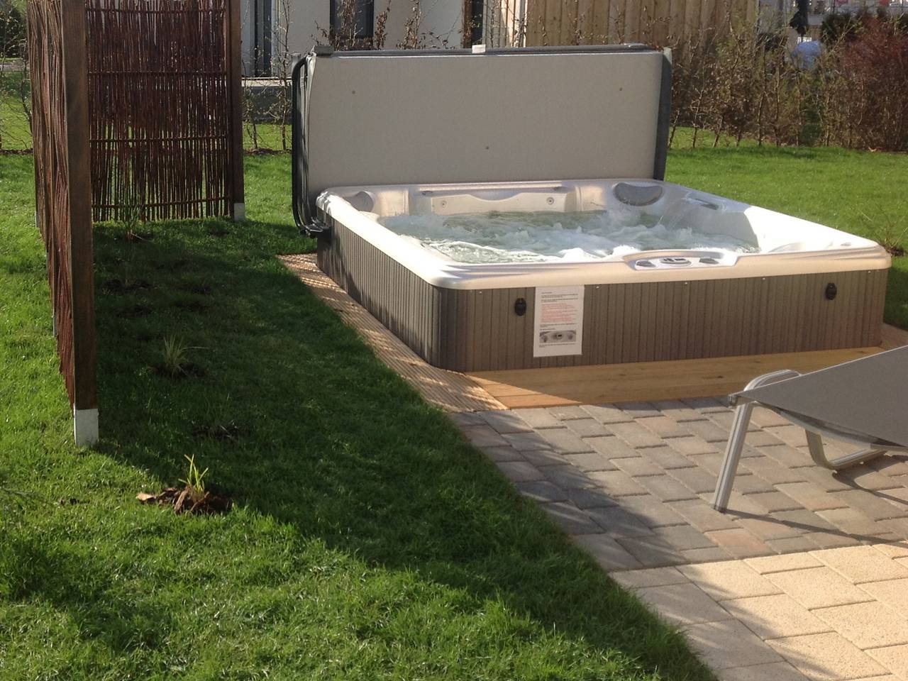 ***** Luxus Fh "Seekiste" mit 38°C Außenwhirlpool in Göhren-Lebbin, Mecklenburgische Seenplatte