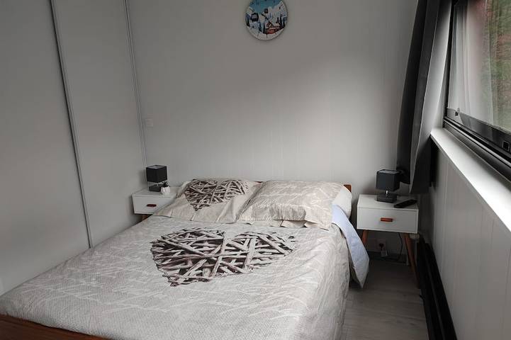 Apartamento entero, Les Pradets apartment (with WIFI) at the foot of the funicular in Mont-Dore, Parque Natural Regional Volcans d'Auvergne