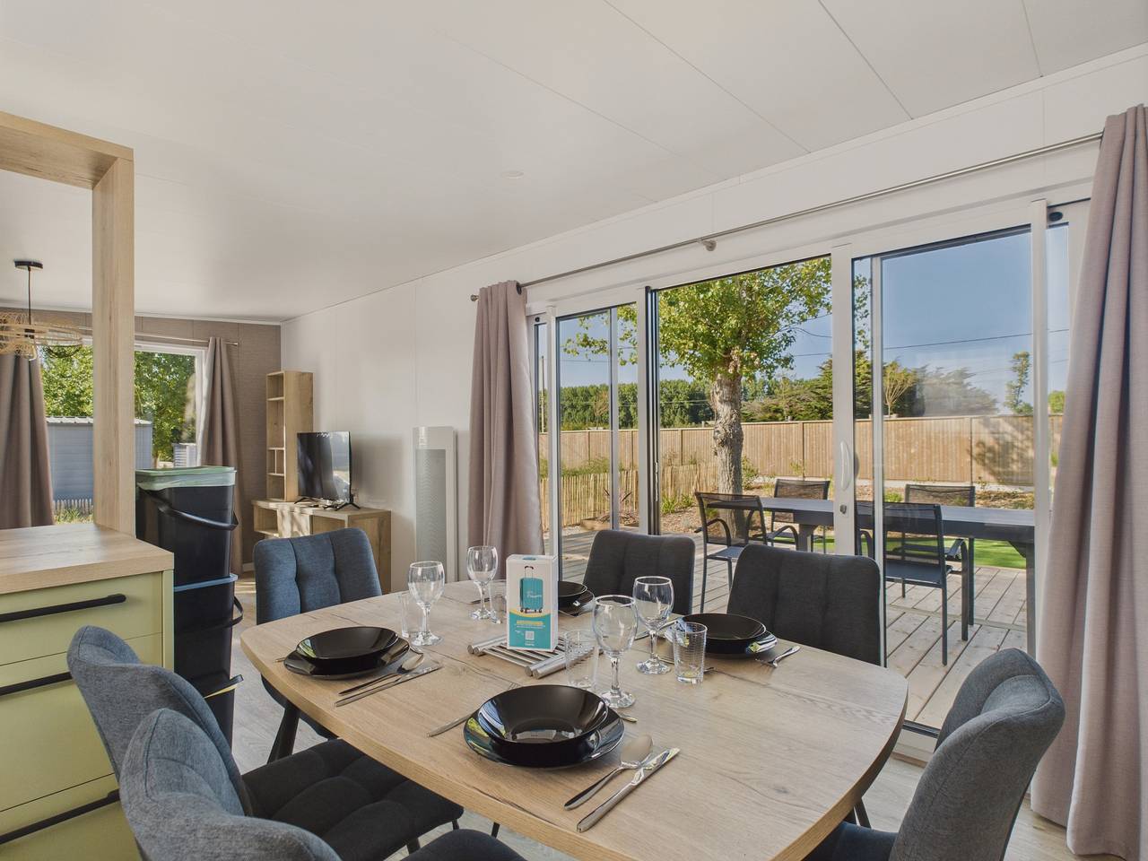 Chalet avec piscine pour 4 adultes/2 enfants in Saint-Gilles-Croix-de-Vie, Valle del Loira